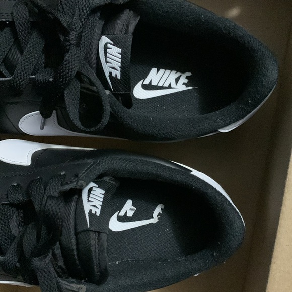 Nike Cortez - Picture 7 of 8